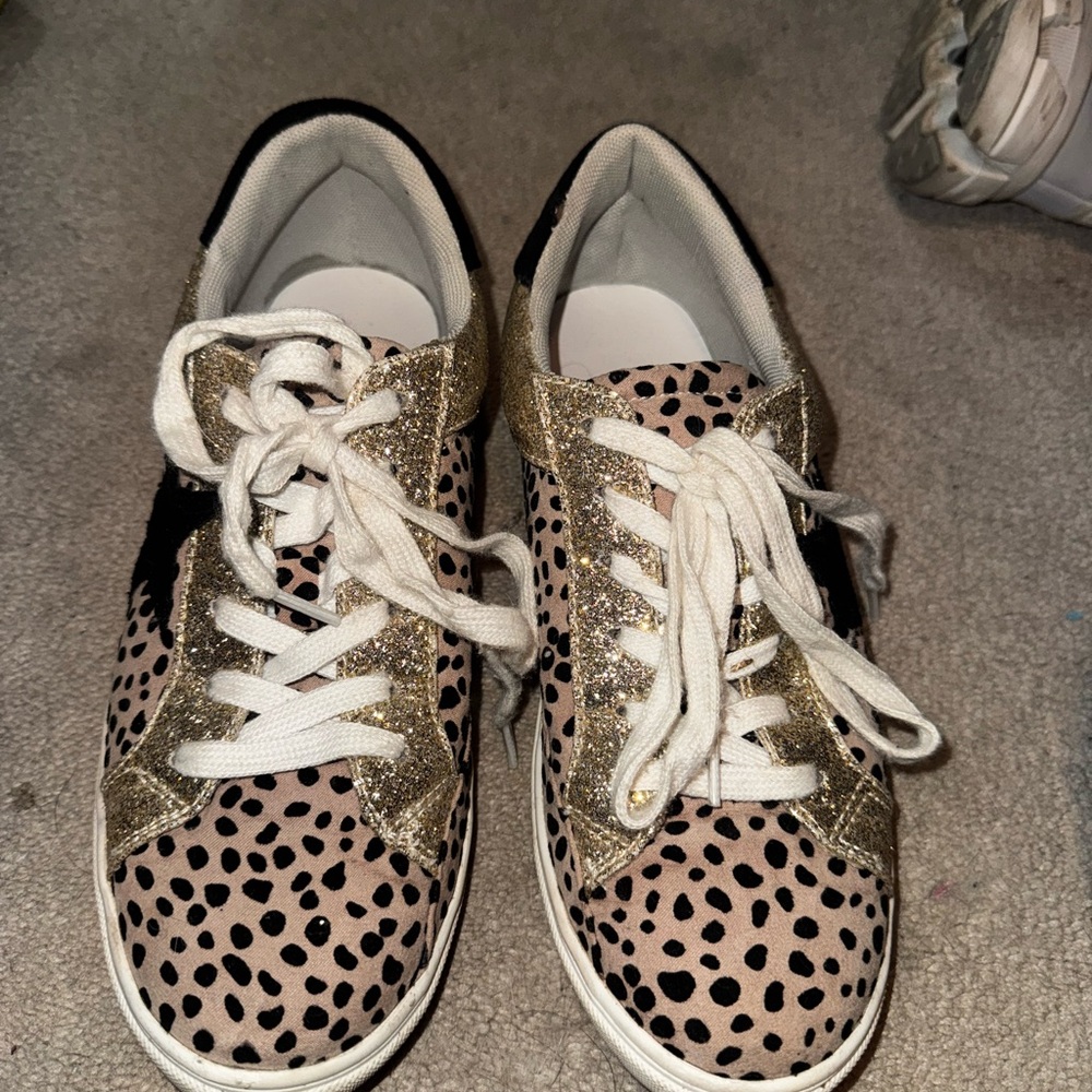 Stylish Gold and Black Women's Sneakers